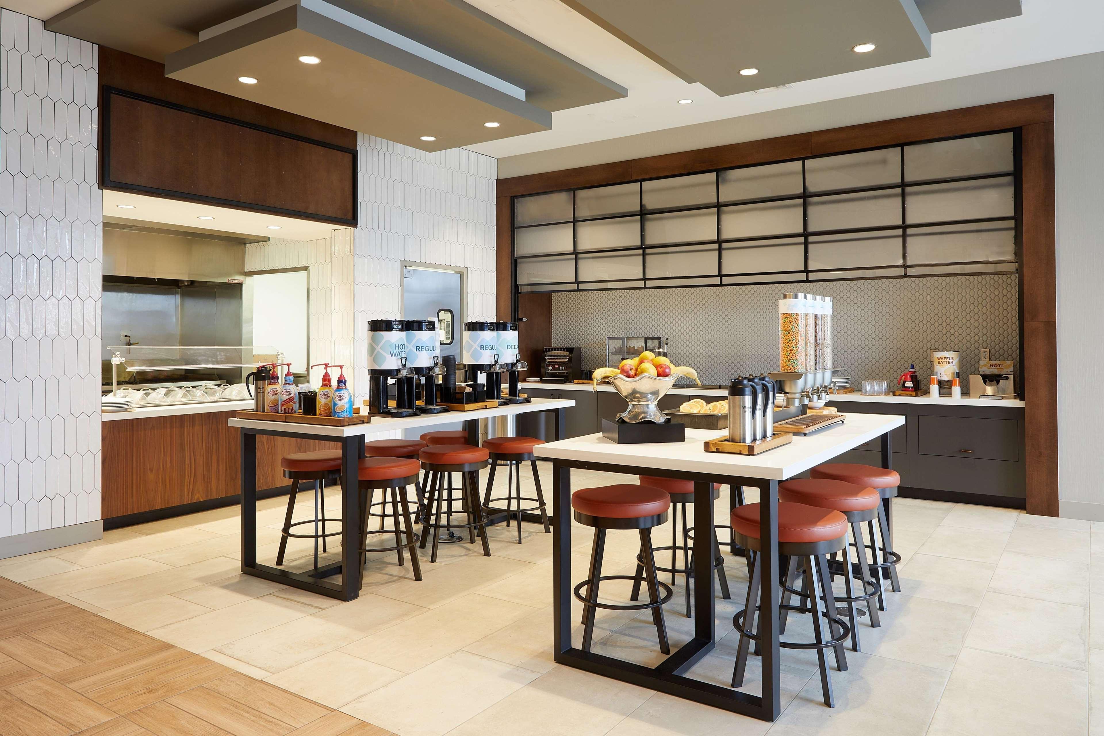 Hilton Garden Inn Elizabethtown Esterno foto