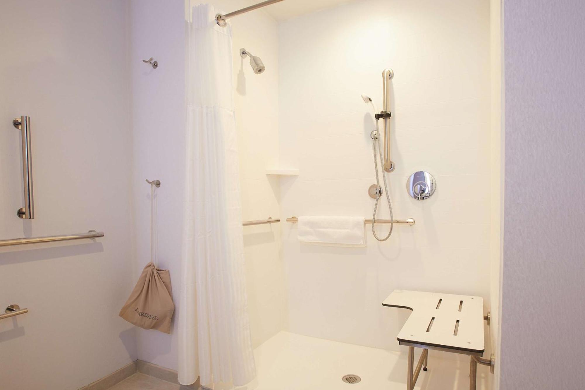 Hilton Garden Inn Elizabethtown Esterno foto